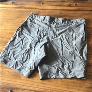 American Eagle active flex shorts 33”